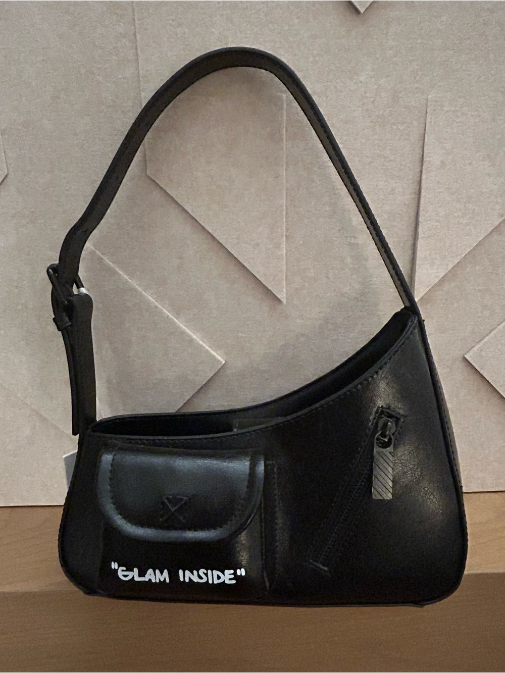 Off-White The Jitney Black Leather Shoulder Bag with White Text - Picture 9 of 16